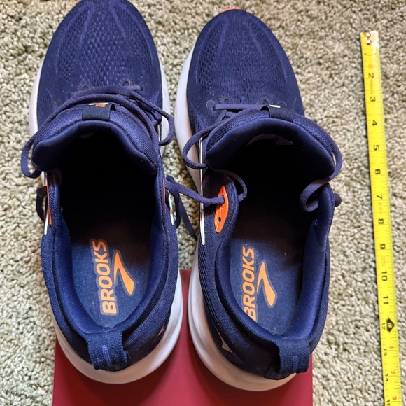 Brooks Glycerin 22 men 13 running shoes blue w/ orange trim used 10 days - Picture 2 of 8